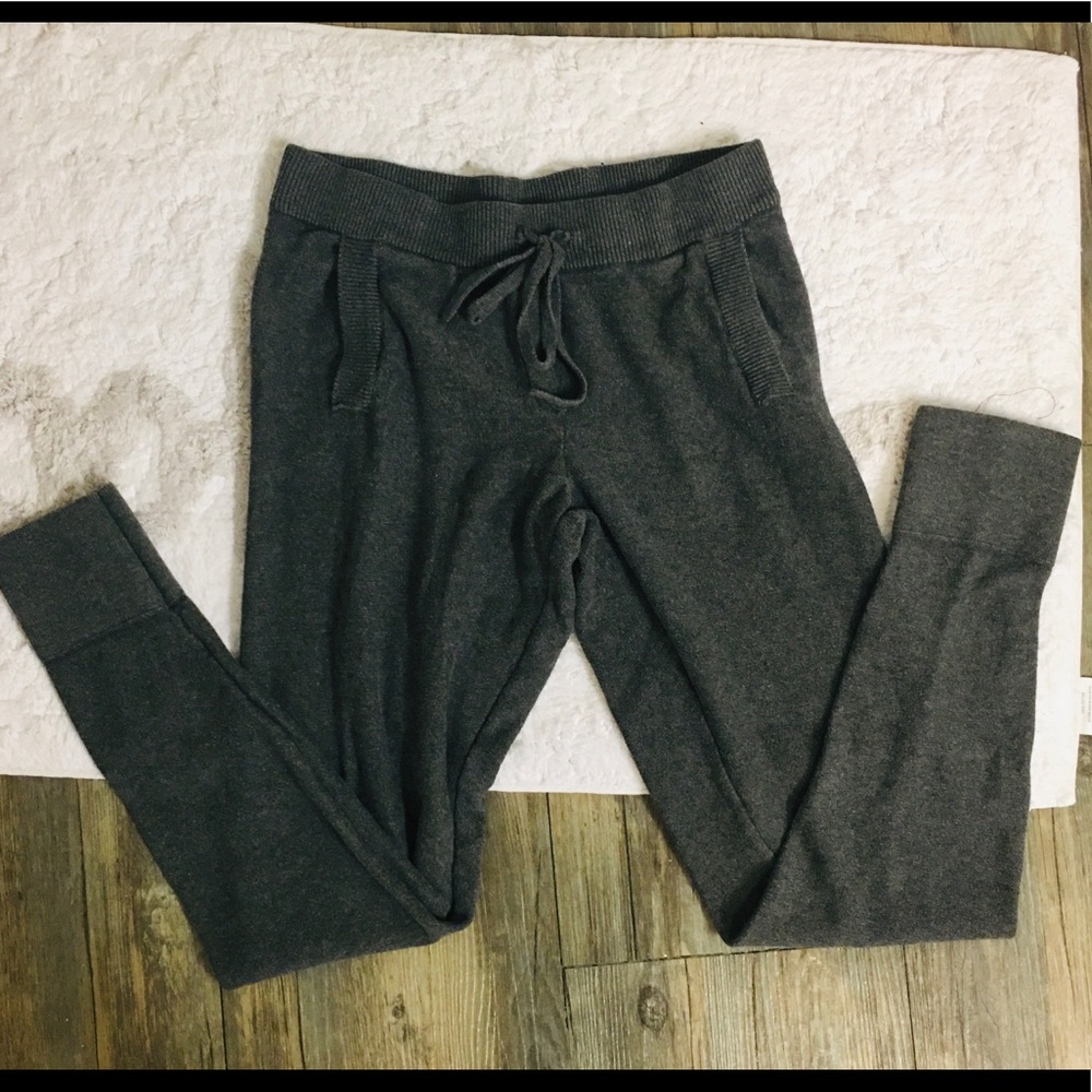 VS sweatpants